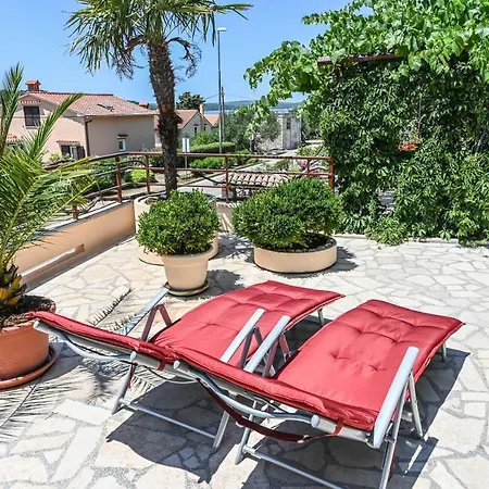 Lara Mali Losinj