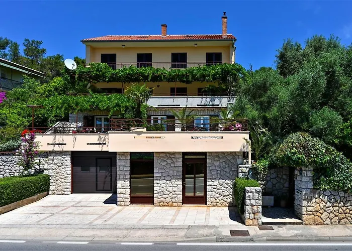 Lara Apartment Mali Losinj